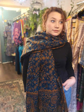 Load image into Gallery viewer, Warm indian shawl with tassels www.karmaripon.co.uk