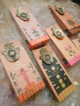 Load image into Gallery viewer, Incense cones with Hamsa Hand Burners www.karmariponco.uk
