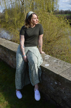 Load image into Gallery viewer, Fishermen pants www.karmaripon.co.uk