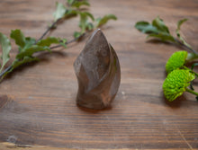 Load image into Gallery viewer, Smokey Quartz Flame www.karmaripon.co.uk