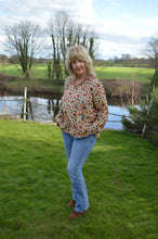 Load image into Gallery viewer, The Dori Tassel Top UK Size 14-16 www.karmaripon.co.uk