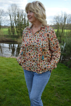 Load image into Gallery viewer, The Dori Tassel Top UK Size 14-16 www.karmaripon.co.uk