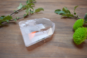 Quartz Crystal Point www.karmaripon.co.uk