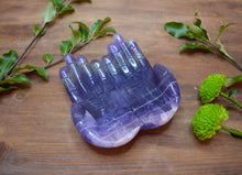 Load image into Gallery viewer, Fluorite Healing Hands