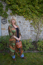 Load image into Gallery viewer, Repurposed Sari Kimono www.karmaripon.co.uk