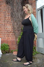 Load image into Gallery viewer, Black Italian Yoga/Lounge Pants  www.karmaripon.co.uk