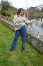 Load image into Gallery viewer, Boho Sleeve Sari Butterfly Top UK 14-18 Size L www.karmaripon.co.uk