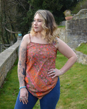 Load image into Gallery viewer, Hanky Choli Top www.karmaripon.co.uk