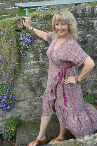 Spanish Dress Size L  www.karmaripon.co.uk