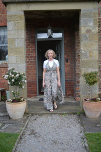  Daksha Sun Dress www.karmaripon.co.uk