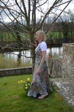 Load image into Gallery viewer,  Daksha Sun Dress www.karmaripon.co.uk