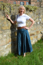 Load image into Gallery viewer, Purna Teal Sari elasticated panel Skirt www.karmaripon.co.uk