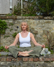 Load image into Gallery viewer, Tanvi Sage Jute Trousers  www.karmaripon.co.uk