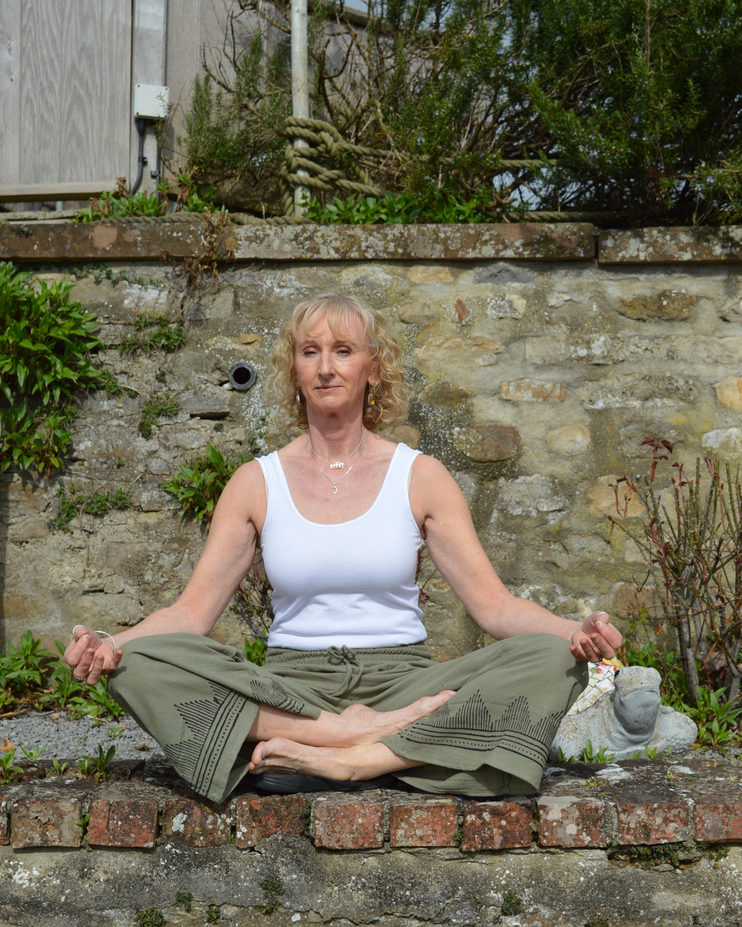 Tanvi Sage Jute Trousers  www.karmaripon.co.uk