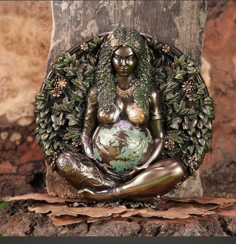 Bronze Effect Mother Earth Wall Plaque