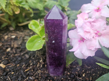 Load image into Gallery viewer, Fluorite Crystal Point