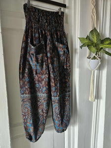 Boho Fleece trousers www.karmaripon.co.uk