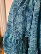 Load image into Gallery viewer, boho crop top Nila  UK 8-14 www.karmaripon.co.uk