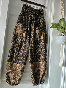Boho Fleece trousers www.karmaripon.co.uk