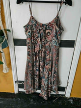 Load image into Gallery viewer, Maya Summer Dress – UK 8–14

www.karmaripon.co.uk