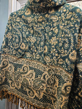 Load image into Gallery viewer, Fleece Tasselled Jumper www.karmaripon.co.uk