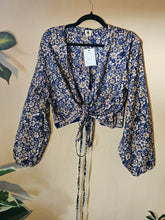 Load image into Gallery viewer, Repurposed Sari Butterfly Top www.karmaripon.co.uk