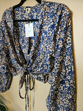 Load image into Gallery viewer, Repurposed Sari Butterfly Top www.karmaripon.co.uk