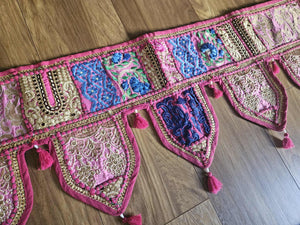 Pink toran www.karmaripon.co.uk