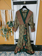 Load image into Gallery viewer, Amrita Boho Dress UK 8-12
www.karmaripon.co.uk