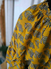 Load image into Gallery viewer, boho crop top Nila  UK 8-14 www.karmaripon.co.uk