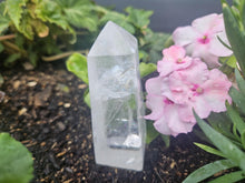 Load image into Gallery viewer, Quartz Crystal Point