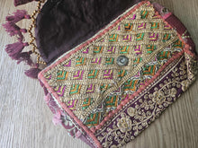 Load image into Gallery viewer, Handmade Shoulder Bandani Bag www.karmaripon.co.uk