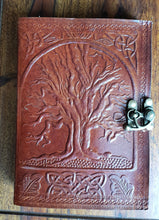 Load image into Gallery viewer, Leather Journal gift set www.karmaripon.co.uk