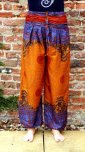 Load image into Gallery viewer, Mandala Yoga Pants