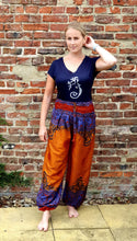 Load image into Gallery viewer, Mandala Yoga Pants