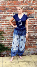 Load image into Gallery viewer, Mandala Yoga Pants