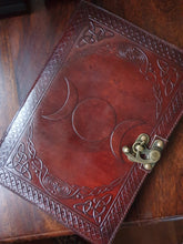 Load image into Gallery viewer, Leather Journal www.karmaripon.co.uk