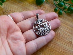 Pentacle Pendant www.karmaripon.co.uk 