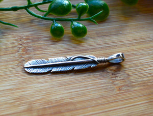 925 Silver Feather Pendant  www.karmaripon.co.uk