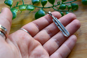 925 Silver Feather Pendant  www.karmaripon.co.uk