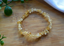 Load image into Gallery viewer, Gemstone Bracelets www.karmaripon.co.uk