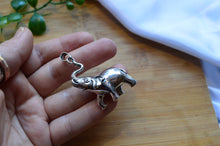 Load image into Gallery viewer, Elephant Pendant www.karmaripon.co.uk