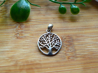 Tree of life pendant www.karmaripon.co.uk